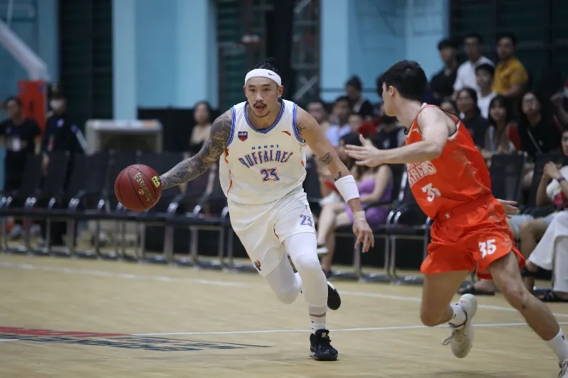 VBA 2023 - Game 49: Những cột mốc ở 2 đầu bảng rổ - Ảnh 6. VBA 2023 - Game 49: Những cột mốc ở 2 đầu bảng rổ - Ảnh 6.