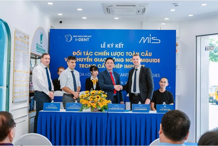Nha khoa I-Dent ký kết chuyển giao công nghệ MGUIDE với Mis Implant Technologies - Ảnh 1. Nha khoa I-Dent ký kết chuyển giao công nghệ MGUIDE với Mis Implant Technologies - Ảnh 1.