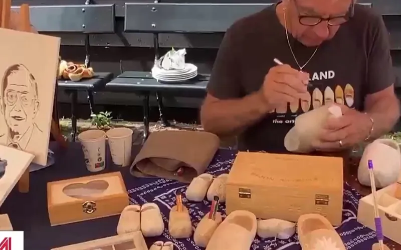 Zaanse Schans - điểm đến kh&ocirc;ng thể bỏ qua ở H&agrave; Lan - Ảnh 2.