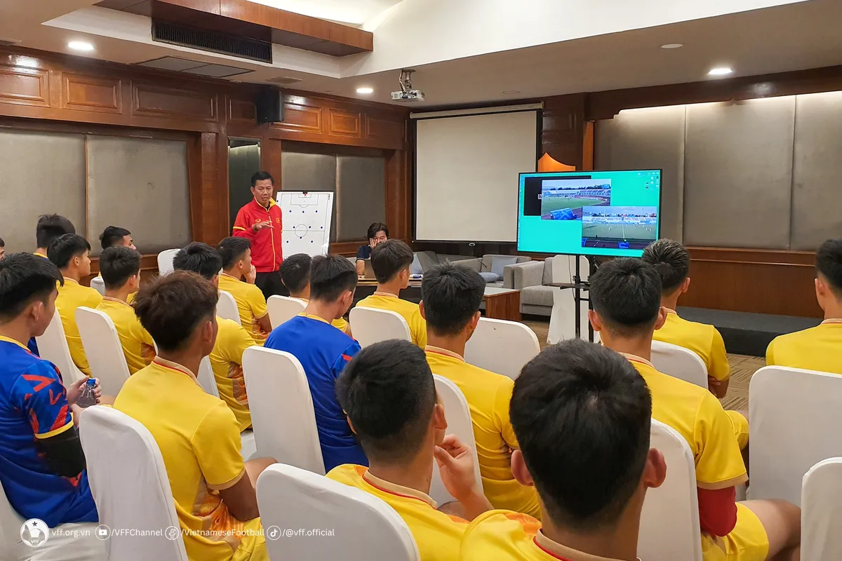 ĐT U23 Việt Nam tích cực hồi phục thể lực, tập trung chuẩn bị cho trận gặp Philippines - Ảnh 1. ĐT U23 Việt Nam tích cực hồi phục thể lực, tập trung chuẩn bị cho trận gặp Philippines - Ảnh 1.