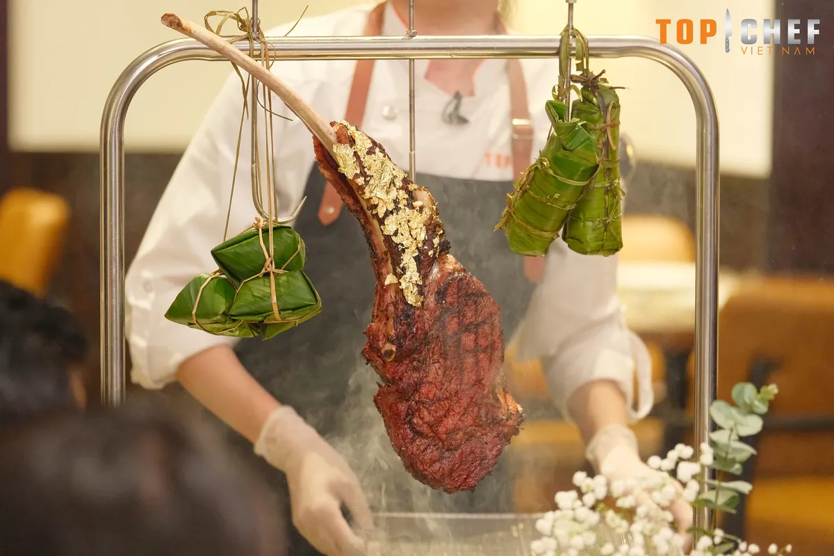 Top Chef - Tập 11: Thử thách kết hợp thịt bò Wagyu và vang thượng hạng, đầu bếp gen Z phải gói dao ra về - Ảnh 6.