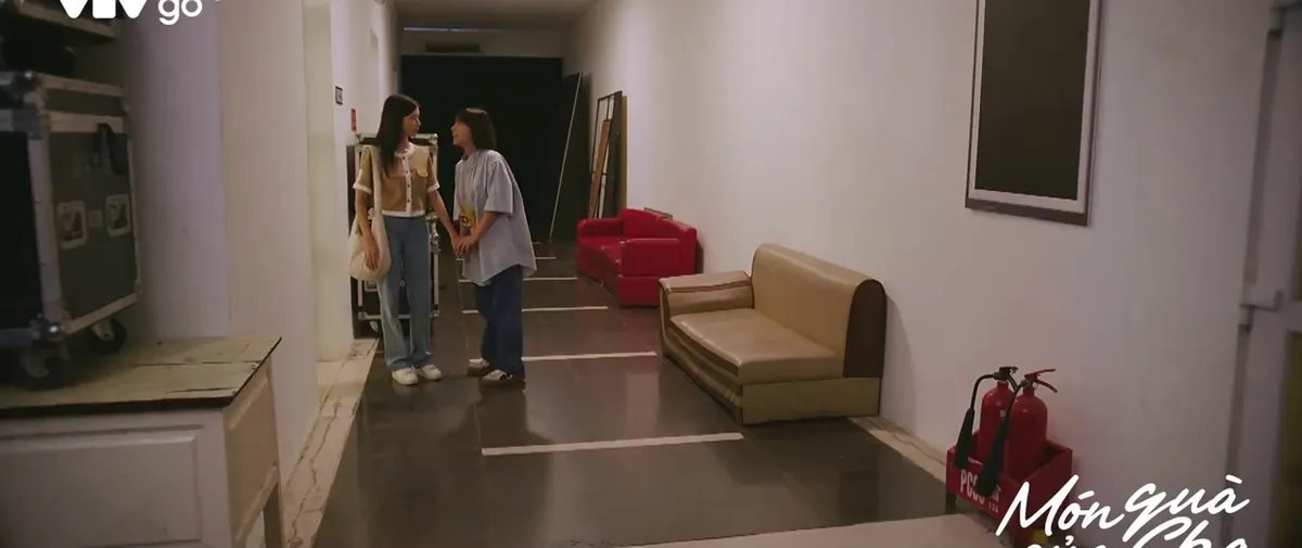 M&oacute;n qu&agrave; của cha - Tập 18: Ninh loe t&aacute;y m&aacute;y b&oacute;c bức tranh b&iacute; ẩn của anh Bo? - Ảnh 1.