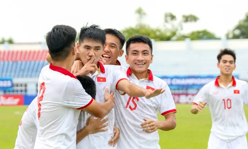 Thắng thuyết phục U23 Malaysia 4-1, ĐT U23 Việt Nam giành quyền vào chung kết - Ảnh 2. Thắng thuyết phục U23 Malaysia 4-1, ĐT U23 Việt Nam giành quyền vào chung kết - Ảnh 2.