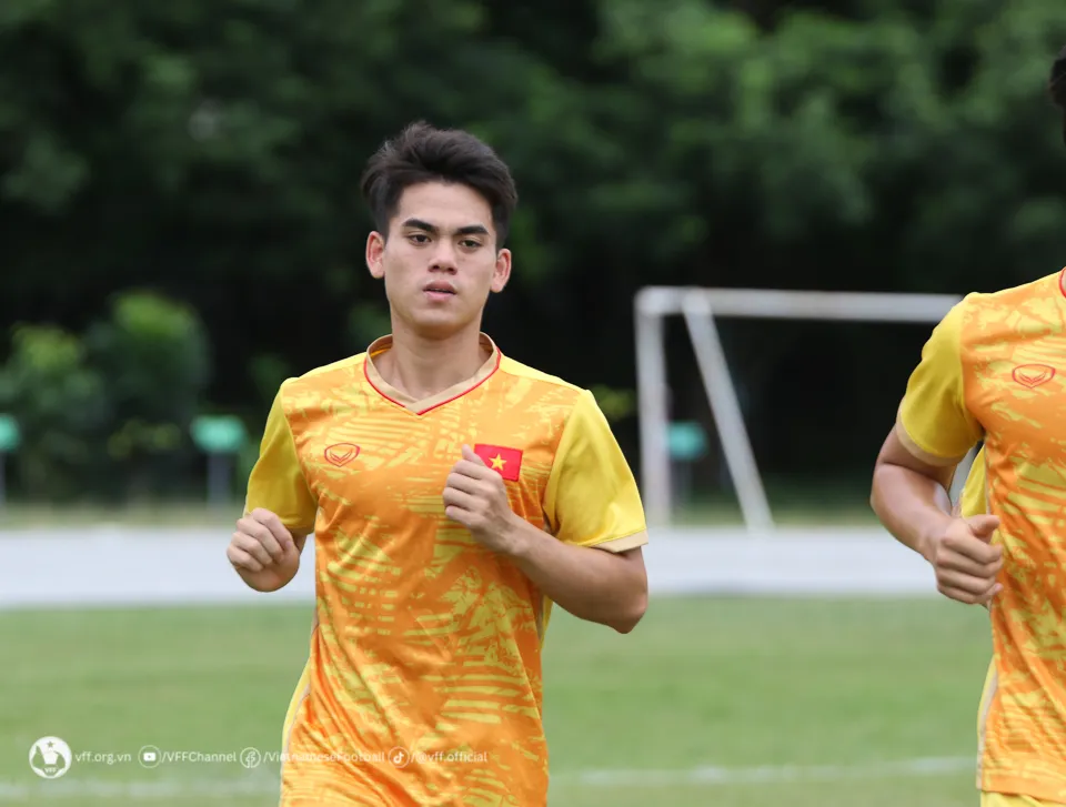 ĐT U23 Việt Nam tích cực chuẩn bị cho trận bán kết với ĐT U23 Malaysia - Ảnh 4. ĐT U23 Việt Nam tích cực chuẩn bị cho trận bán kết với ĐT U23 Malaysia - Ảnh 4.