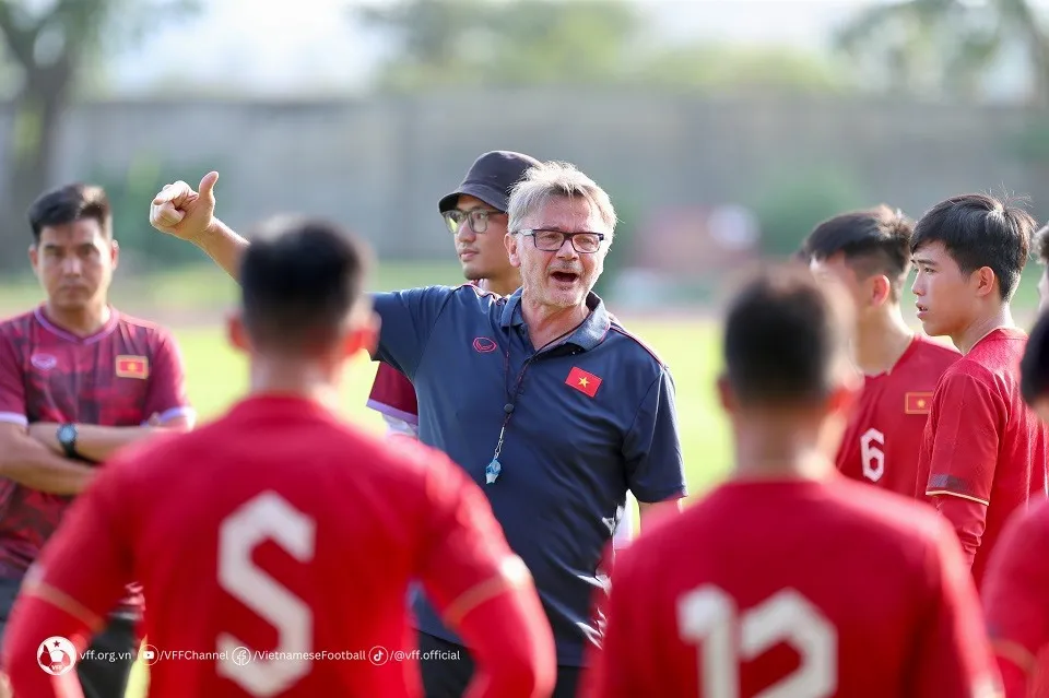 10 cầu thủ vô địch U23 Đông Nam Á góp mặt trong danh sách chuẩn bị cho Vòng loại U23 châu Á 2024 - Ảnh 1. 10 cầu thủ vô địch U23 Đông Nam Á góp mặt trong danh sách chuẩn bị cho Vòng loại U23 châu Á 2024 - Ảnh 1.