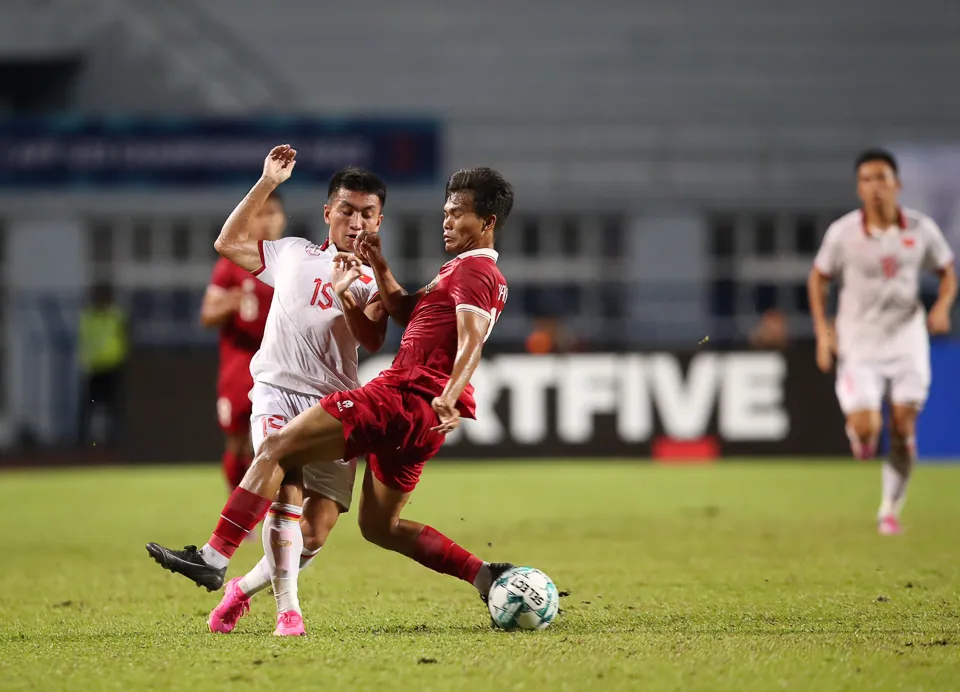 Thắng U23 Indonesia sau loạt luân lưu 11m nghẹt thở, U23 Việt Nam bảo vệ thành công ngôi vô địch - Ảnh 1. Thắng U23 Indonesia sau loạt luân lưu 11m nghẹt thở, U23 Việt Nam bảo vệ thành công ngôi vô địch - Ảnh 1.