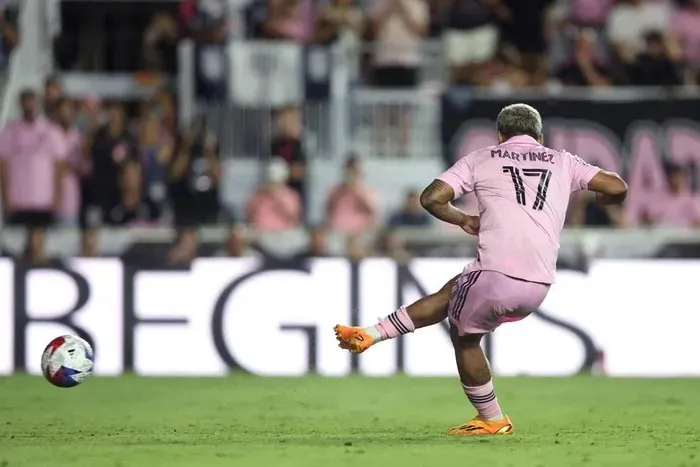 Messi lập cú đúp, Inter Miami thắng liền 3 trận - Ảnh 3.