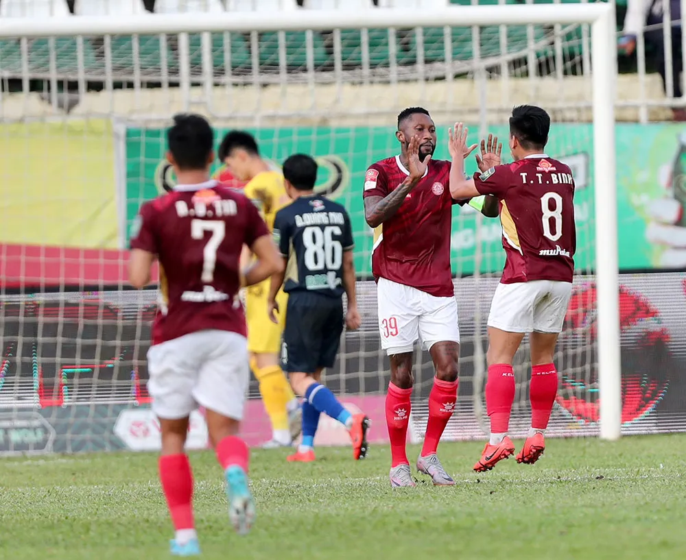 V.League 2023 | CLB TP Hồ Chí Minh có chiến thắng quan trọng - Ảnh 2. V.League 2023 | CLB TP Hồ Chí Minh có chiến thắng quan trọng - Ảnh 2.