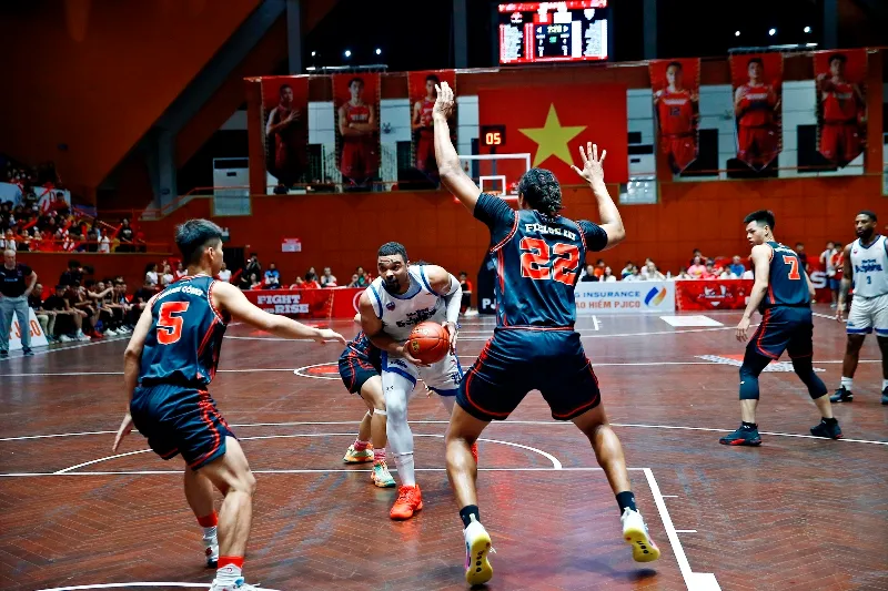VBA 2023 - Game 42: Phần thưởng cho chiến thắng - Ảnh 4. VBA 2023 - Game 42: Phần thưởng cho chiến thắng - Ảnh 4.