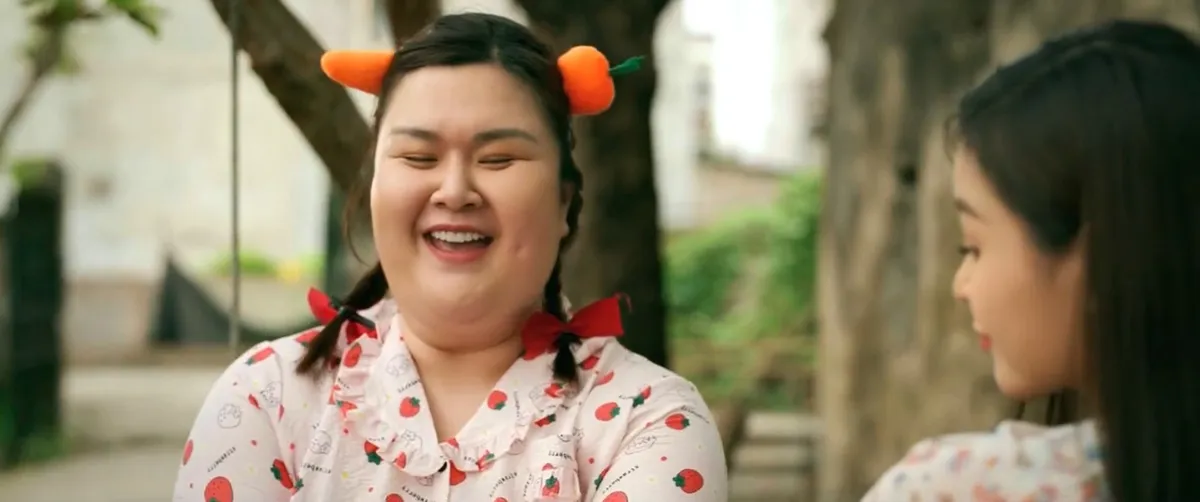 Cô gái xấu tính từ Về nhà đi con đến Làng trong phố, Món quà của cha - Ảnh 3.
