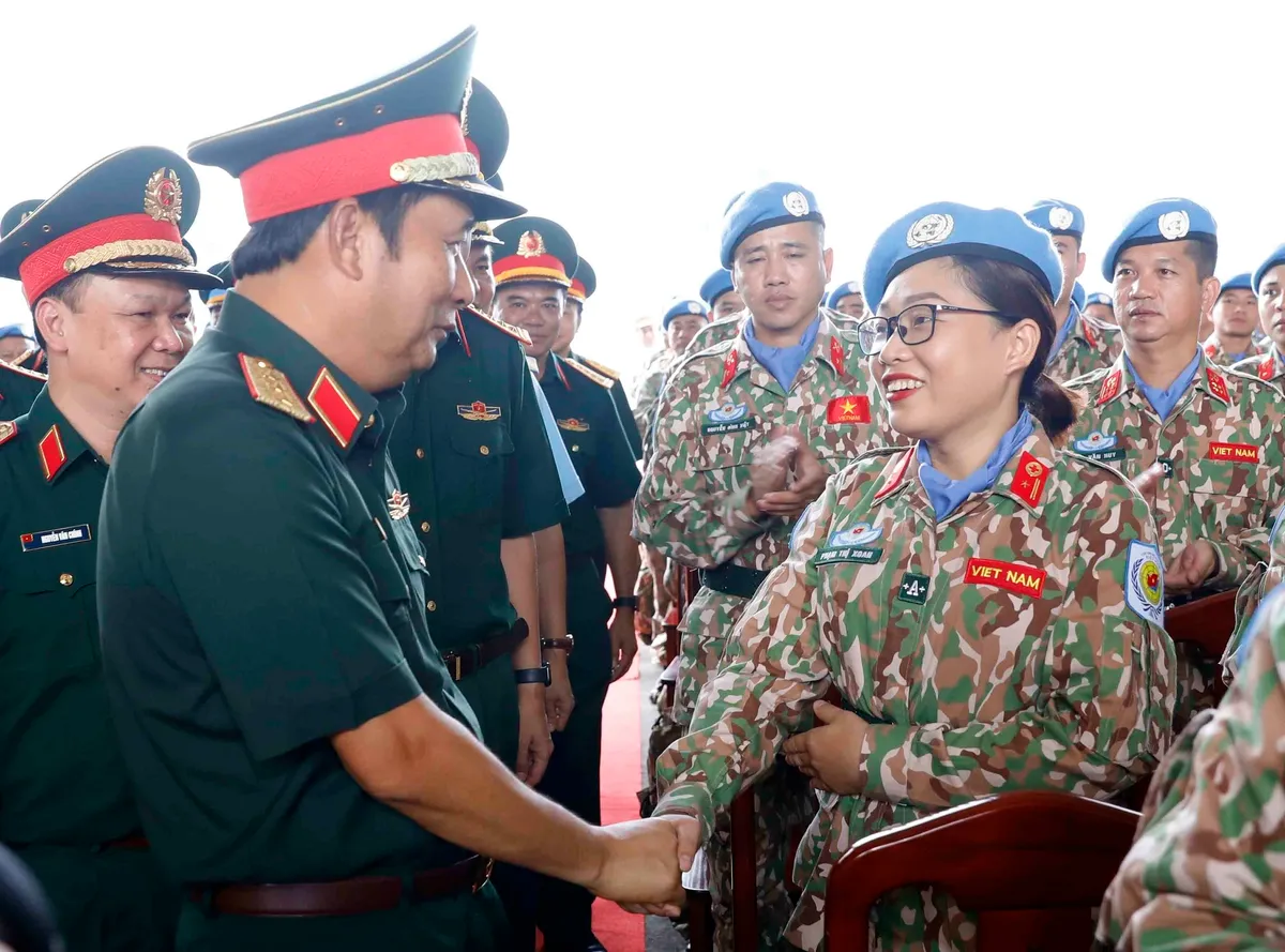 Đội Công binh số 2 lên đường thực hiện nhiệm vụ tại Abyei - Ảnh 1.