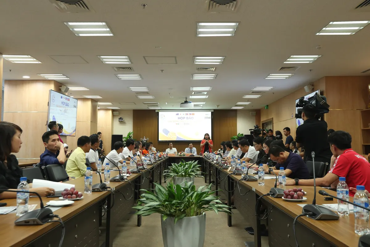 Giải bóng chuyền nữ Quốc tế VTV Cup Ferroli 2023: Đánh dấu cho sự trở lại của một giải đấu quy mô, uy tín - Ảnh 3. Giải bóng chuyền nữ Quốc tế VTV Cup Ferroli 2023: Đánh dấu cho sự trở lại của một giải đấu quy mô, uy tín - Ảnh 3.