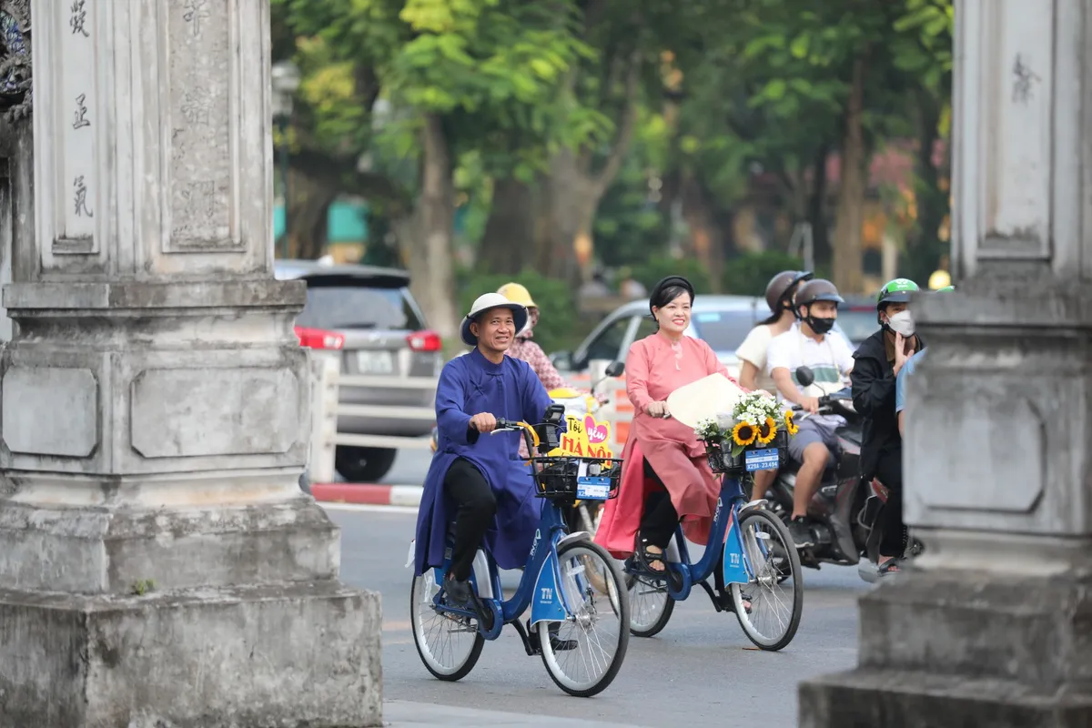 Đạp xe kết nối di sản Thủ đ&ocirc; - Ảnh 7.