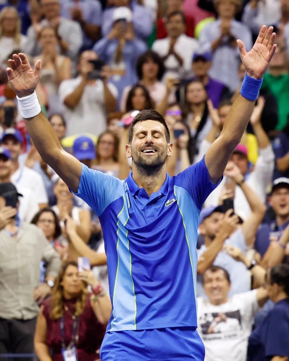 Novak Djokovic lần thứ 4 vô địch Mỹ mở rộng, giành 24 Grand Slam - Ảnh 2. Novak Djokovic lần thứ 4 vô địch Mỹ mở rộng, giành 24 Grand Slam - Ảnh 2.