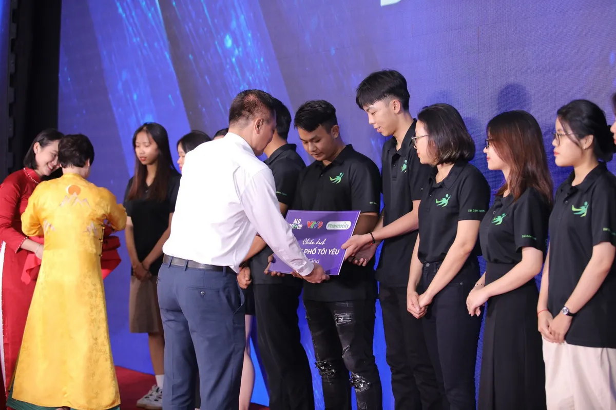 Phát động chiến dịch Thành phố tôi yêu - Ảnh 5. Phát động chiến dịch Thành phố tôi yêu - Ảnh 5.