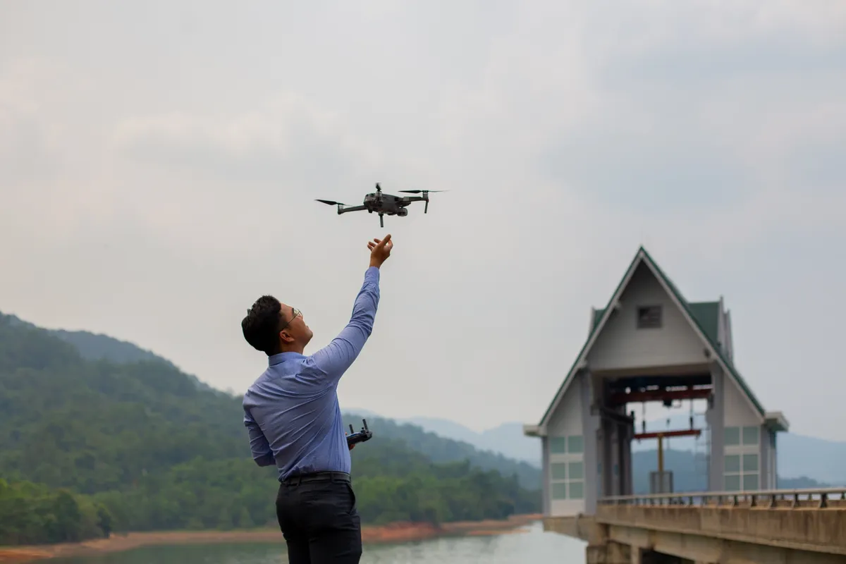 Miền T&acirc;y &ldquo;thu gọn&rdquo; lại qua g&oacute;c nh&igrave;n từ tr&ecirc;n cao được chụp bằng flycam - Ảnh 10.