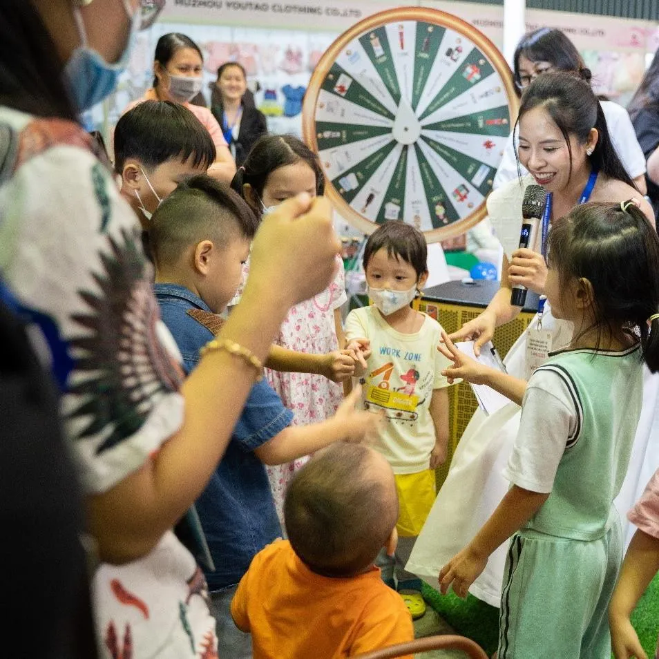 Triển lãm Quốc tế ngành hàng mẹ và bé Vietbaby Hanoi 2023 - Ảnh 4. Triển lãm Quốc tế ngành hàng mẹ và bé Vietbaby Hanoi 2023 - Ảnh 4.