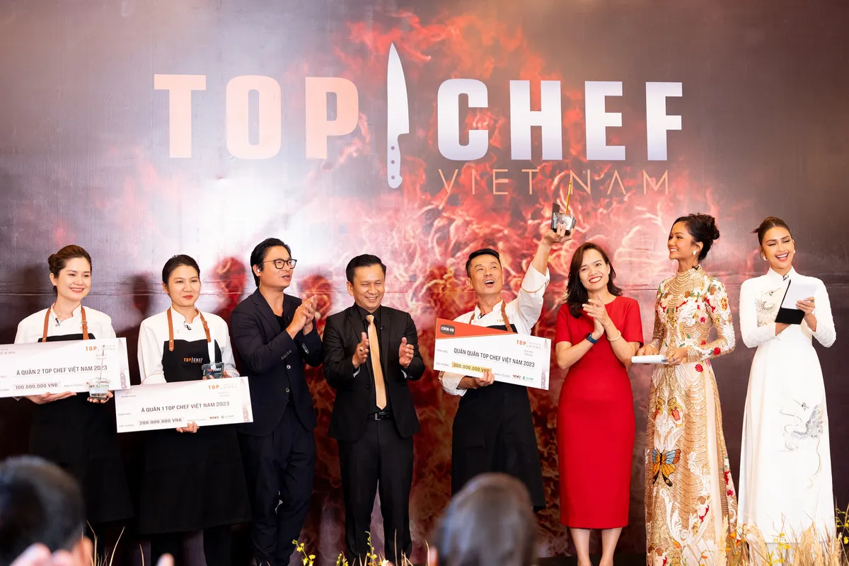 Quán quân Top Chef Việt Nam 2023 gọi tên Đinh Sơn Trúc - Ảnh 21.