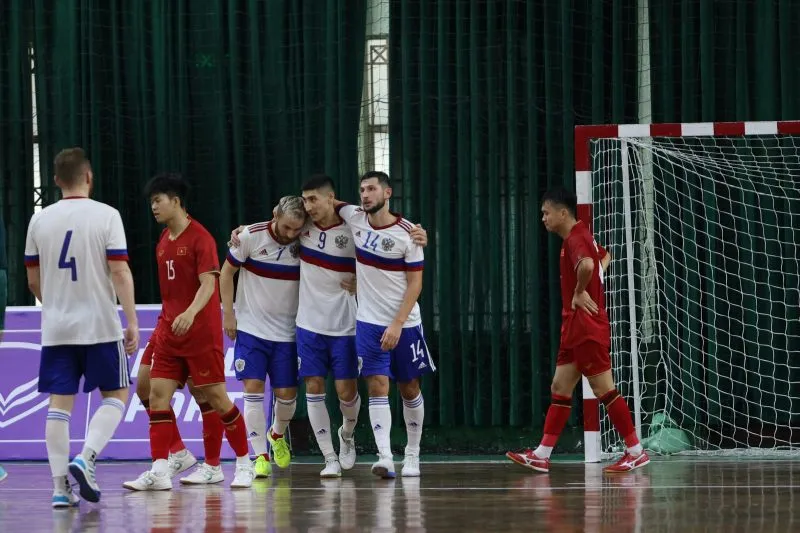 ĐT Futsal Việt Nam 3-3 ĐT Futsal Nga | Cữ dượt chất lượng - Ảnh 2. ĐT Futsal Việt Nam 3-3 ĐT Futsal Nga | Cữ dượt chất lượng - Ảnh 2.