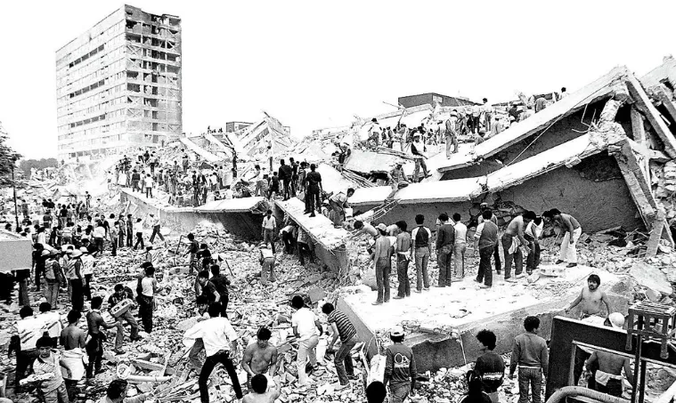 Thủ đ&ocirc; của Mexico diễn tập ứng ph&oacute; động đất - Ảnh 1.