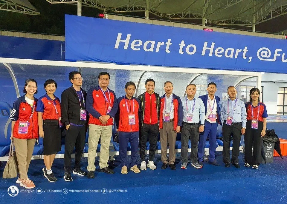 Olympic Việt Nam nhận cú hích tinh thần trước trận gặp Olympic Saudi Arabia - Ảnh 1. Olympic Việt Nam nhận cú hích tinh thần trước trận gặp Olympic Saudi Arabia - Ảnh 1.