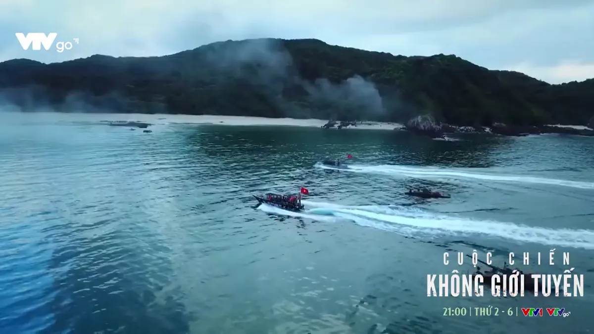 Cuộc chiến kh&ocirc;ng giới tuyến - Tập 10: Em trai Trung rủ bạn chơi tr&ograve; c&aacute; cược - Ảnh 1.