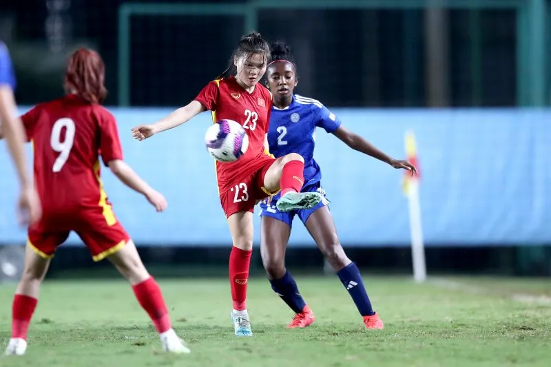 Thua U17 Philippines, U17 Việt Nam lỡ cơ hội dự VCK châu Á 2024 - Ảnh 1. Thua U17 Philippines, U17 Việt Nam lỡ cơ hội dự VCK châu Á 2024 - Ảnh 1.