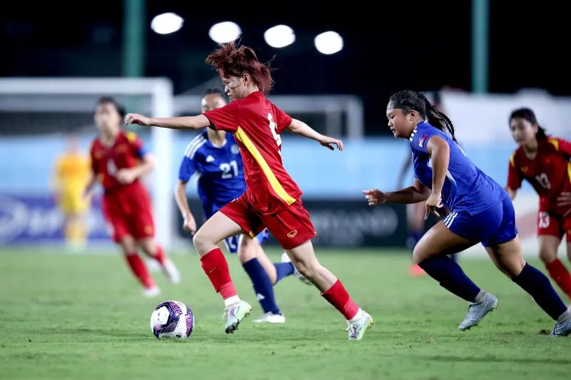 Thua U17 Philippines, U17 Việt Nam lỡ cơ hội dự VCK châu Á 2024 - Ảnh 2. Thua U17 Philippines, U17 Việt Nam lỡ cơ hội dự VCK châu Á 2024 - Ảnh 2.