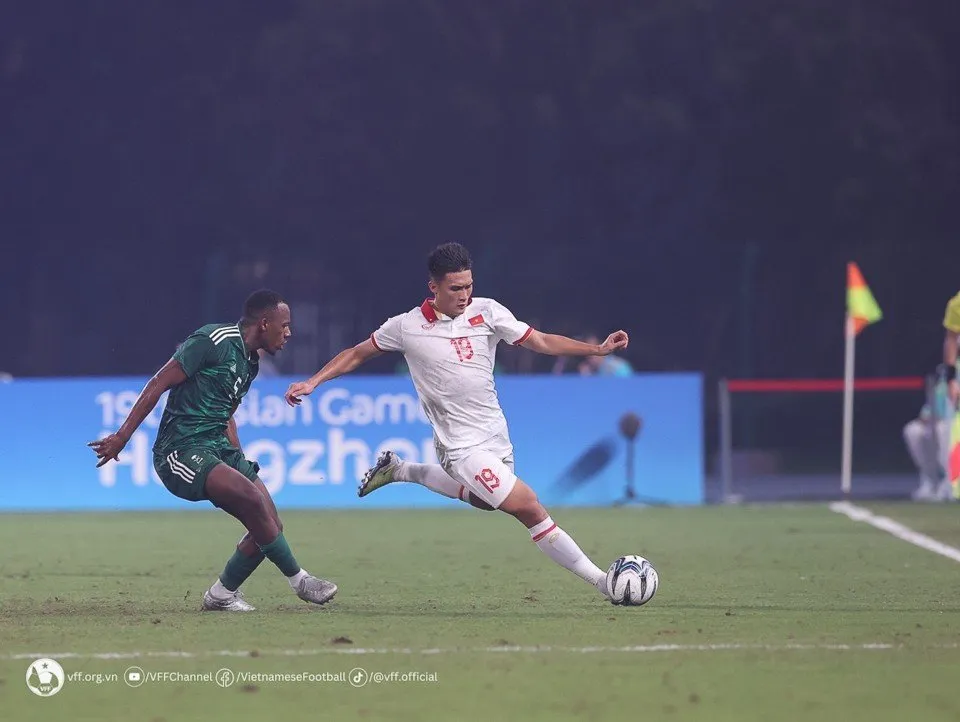 Đội tuyển Olympic Việt Nam dừng chân tại vòng bảng ASIAD 19 - Ảnh 3. Đội tuyển Olympic Việt Nam dừng chân tại vòng bảng ASIAD 19 - Ảnh 3.