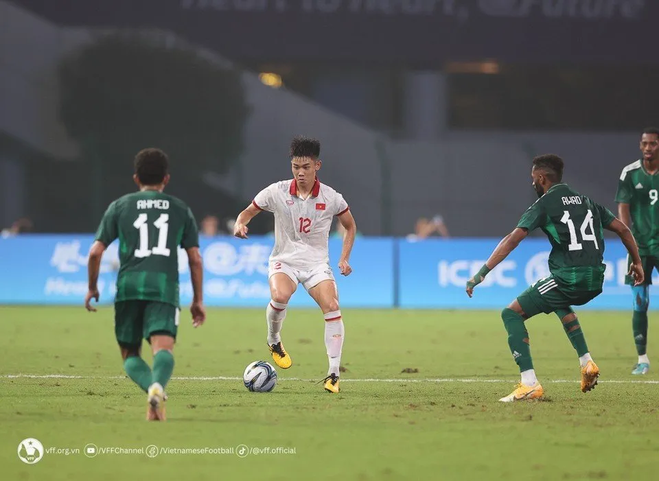 Đội tuyển Olympic Việt Nam dừng chân tại vòng bảng ASIAD 19 - Ảnh 1. Đội tuyển Olympic Việt Nam dừng chân tại vòng bảng ASIAD 19 - Ảnh 1.