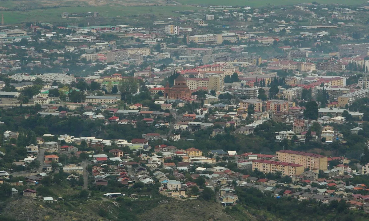 Mỹ kêu gọi Azerbaijan bảo vệ người Armenia khi hàng nghìn người tản cư khỏi Nagorny-Karabakh - Ảnh 1.