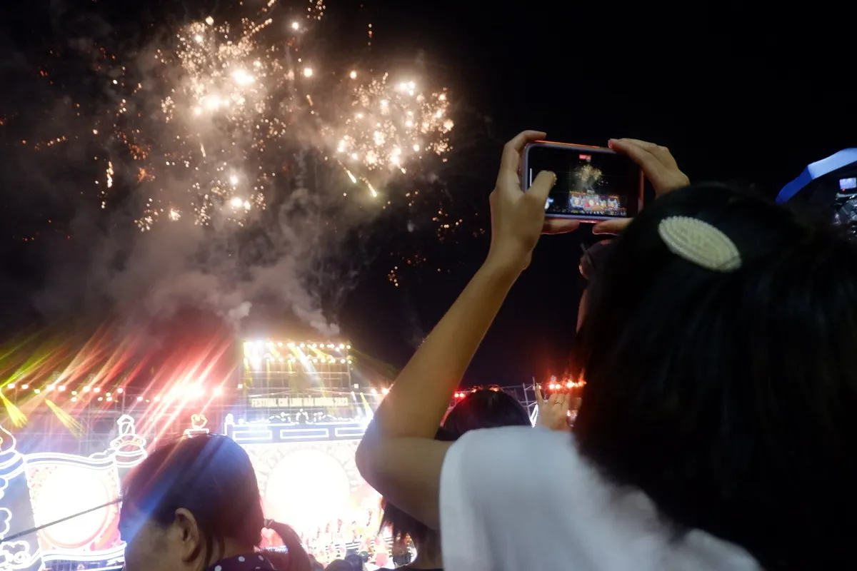 Hàng chục nghìn người đổ về Festival Chí Linh lần đầu được tổ chức tại Hải Dương - Ảnh 5.