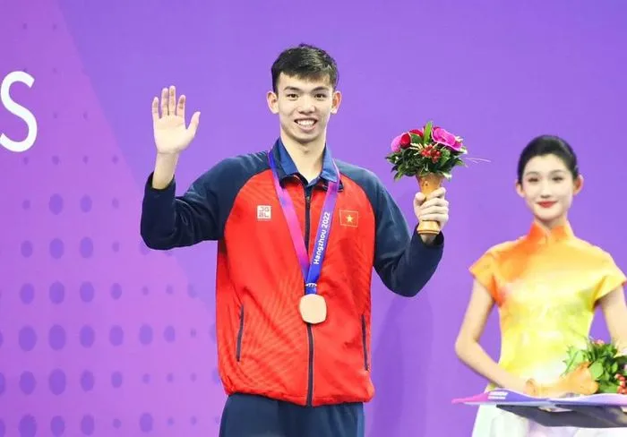 Nguyễn Huy Hoàng giành được HCĐ thứ hai tại ASIAD 19 - Ảnh 2. Nguyễn Huy Hoàng giành được HCĐ thứ hai tại ASIAD 19 - Ảnh 2.
