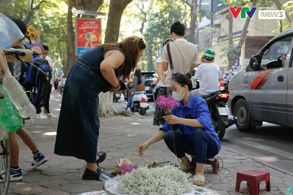 Lưu giữ khoảnh khắc đẹp cùng mùa Thu Hà Nội - Ảnh 10.