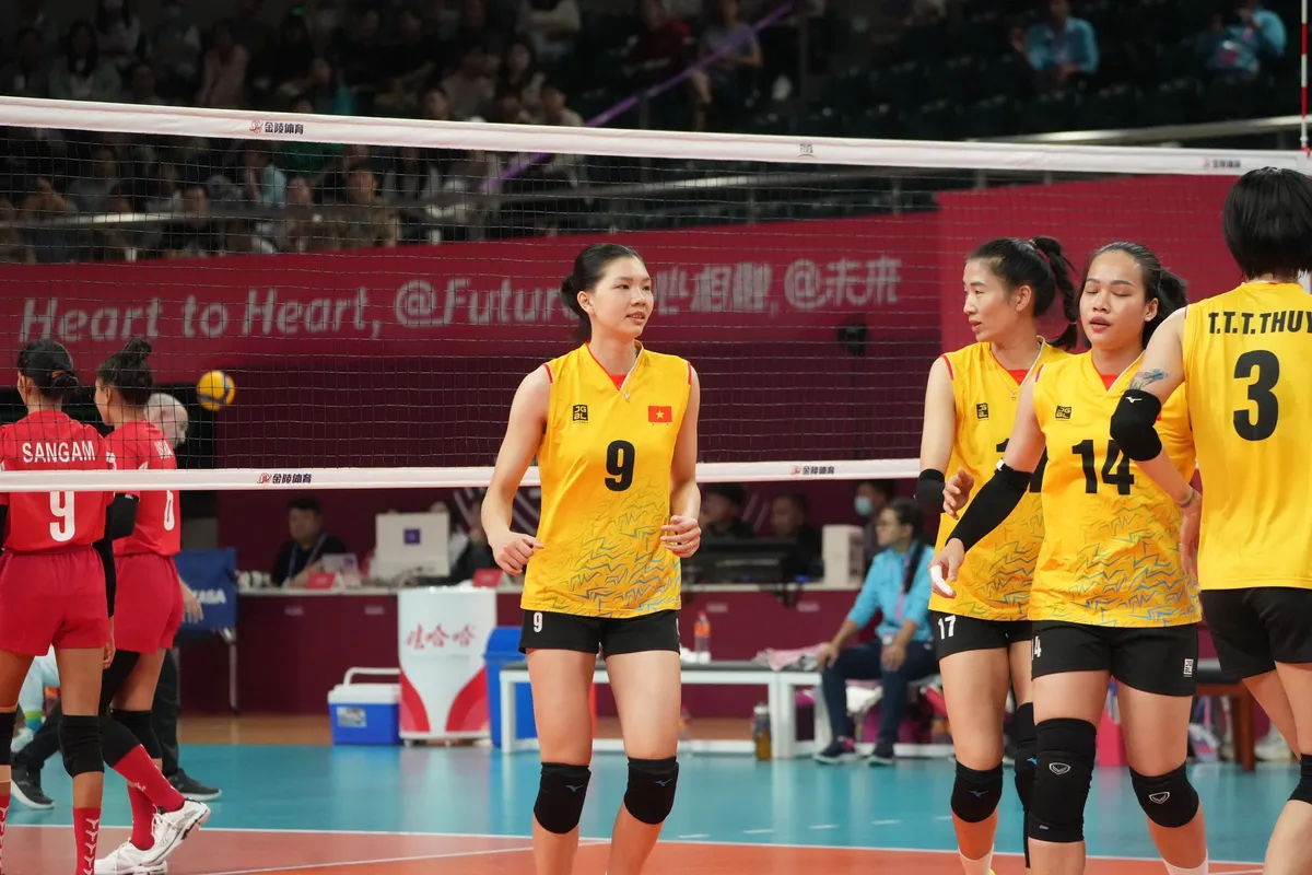 ĐT bóng chuyền nữ Việt Nam khởi đầu thuận lợi tại ASIAD 19 - Ảnh 2. ĐT bóng chuyền nữ Việt Nam khởi đầu thuận lợi tại ASIAD 19 - Ảnh 2.