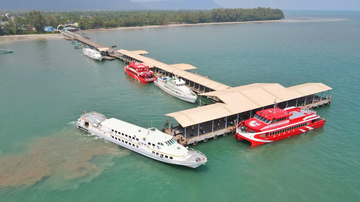 Kiên Giang: Ngày cuối kỳ nghỉ lễ, nhiều du khách vẫn kẹt trên các đảo - Ảnh 1. Kiên Giang: Ngày cuối kỳ nghỉ lễ, nhiều du khách vẫn kẹt trên các đảo - Ảnh 1.