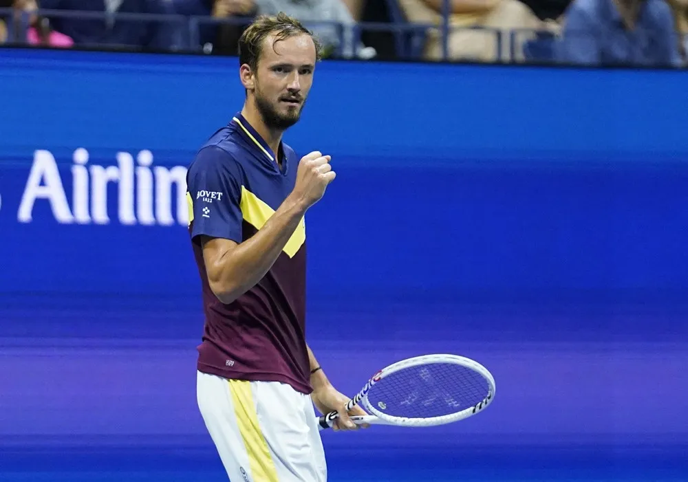 Daniil Medvedev vào tứ kết đơn nam Mỹ mở rộng 2023 - Ảnh 1. Daniil Medvedev vào tứ kết đơn nam Mỹ mở rộng 2023 - Ảnh 1.