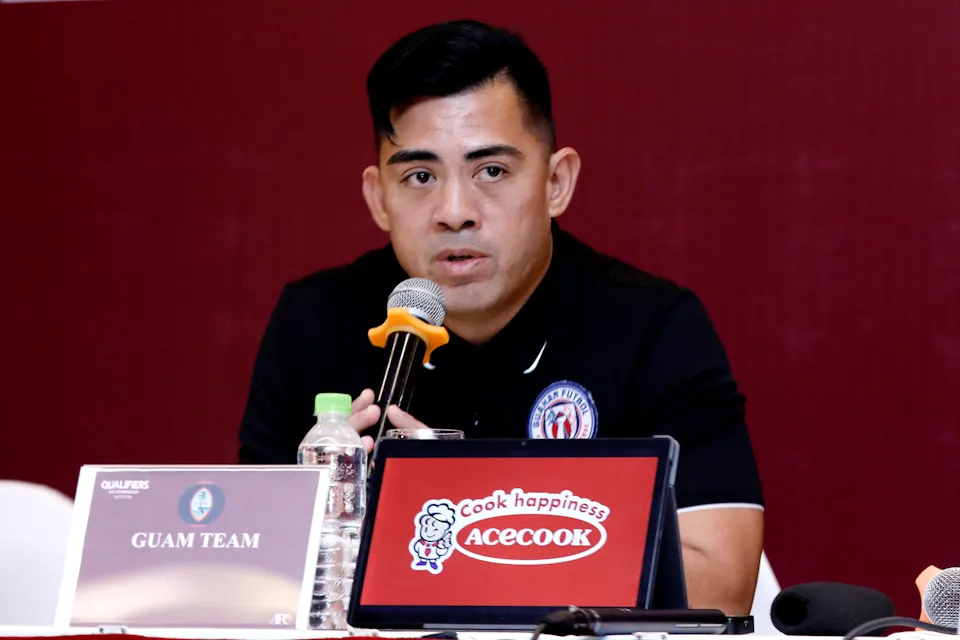 HLV Philippe Troussier: “ĐT U23 Việt Nam đã sẵn sàng bước vào Vòng loại U23 châu Á!” - Ảnh 4. HLV Philippe Troussier: “ĐT U23 Việt Nam đã sẵn sàng bước vào Vòng loại U23 châu Á!” - Ảnh 4.