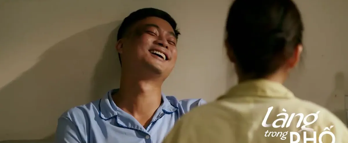 L&agrave;ng trong phố - Tập 27: Mất việc, vợ chồng Hiếu bỏ phố về qu&ecirc;? - Ảnh 2.