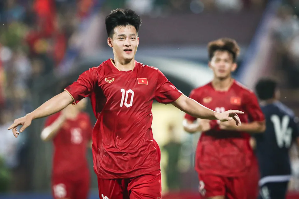 Thắng U23 Guam 6-0, U23 Việt Nam khởi đầu suôn sẻ tại Vòng loại châu Á - Ảnh 5. Thắng U23 Guam 6-0, U23 Việt Nam khởi đầu suôn sẻ tại Vòng loại châu Á - Ảnh 5.