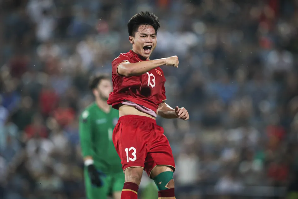 Thắng U23 Guam 6-0, U23 Việt Nam khởi đầu suôn sẻ tại Vòng loại châu Á - Ảnh 4. Thắng U23 Guam 6-0, U23 Việt Nam khởi đầu suôn sẻ tại Vòng loại châu Á - Ảnh 4.