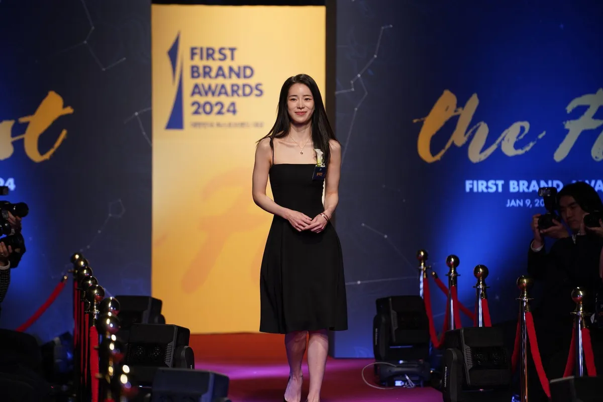 Lễ trao giải ‘Korea First Brand Awards 2024’ quy tụ hơn hàng trăm thương hiệu và nhiều nghệ sĩ Hàn Quốc nổi tiếng - Ảnh 2.