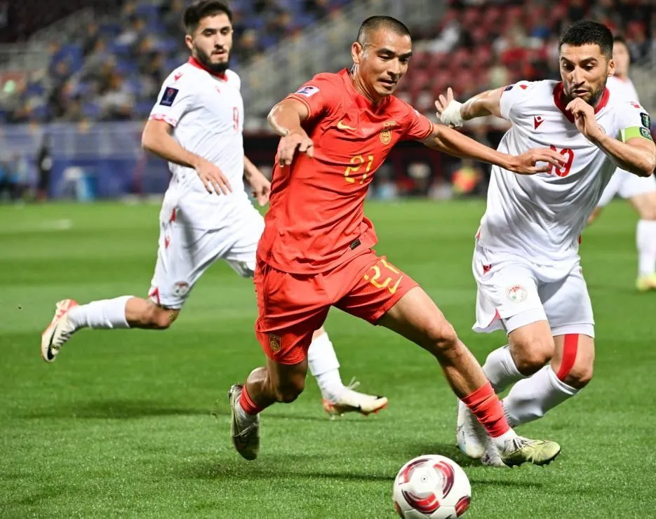 ĐT Trung Quốc vs ĐT Li Băng | Áp lực cho HLV Aleksandar Jankovic | 18h30 ngày 17/1 trực tiếp VTV5, VTV Cần Thơ - Ảnh 1. ĐT Trung Quốc vs ĐT Li Băng | Áp lực cho HLV Aleksandar Jankovic | 18h30 ngày 17/1 trực tiếp VTV5, VTV Cần Thơ - Ảnh 1.