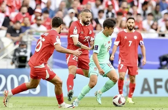 ĐT Qatar giành vé sớm vào vòng 1/8 ASIAN Cup 2023 - Ảnh 2. ĐT Qatar giành vé sớm vào vòng 1/8 ASIAN Cup 2023 - Ảnh 2.