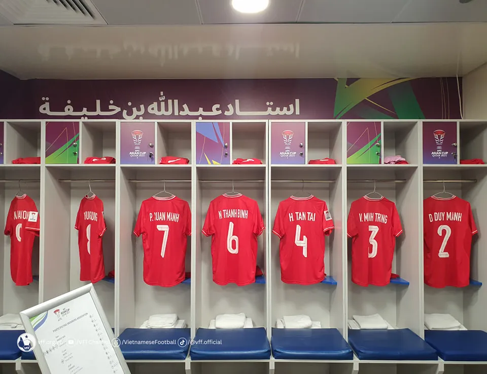 Thất bại trước ĐT Indonesia, ĐT Việt Nam gần như hết cơ hội đi tiếp ở VCK Asian Cup 2023 - Ảnh 6. Thất bại trước ĐT Indonesia, ĐT Việt Nam gần như hết cơ hội đi tiếp ở VCK Asian Cup 2023 - Ảnh 6.