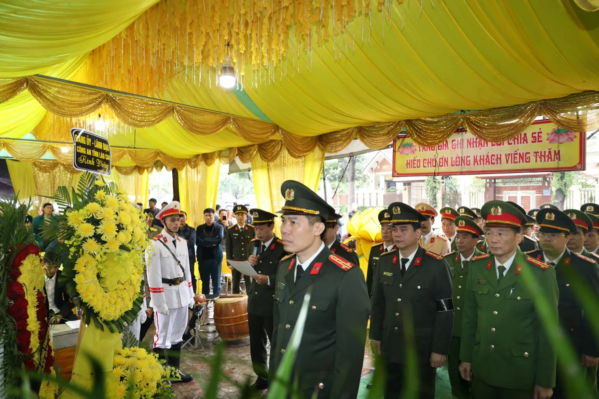 Phó trưởng Công an xã tại Lào Cai hy sinh trong khi làm nhiệm vụ - Ảnh 1.