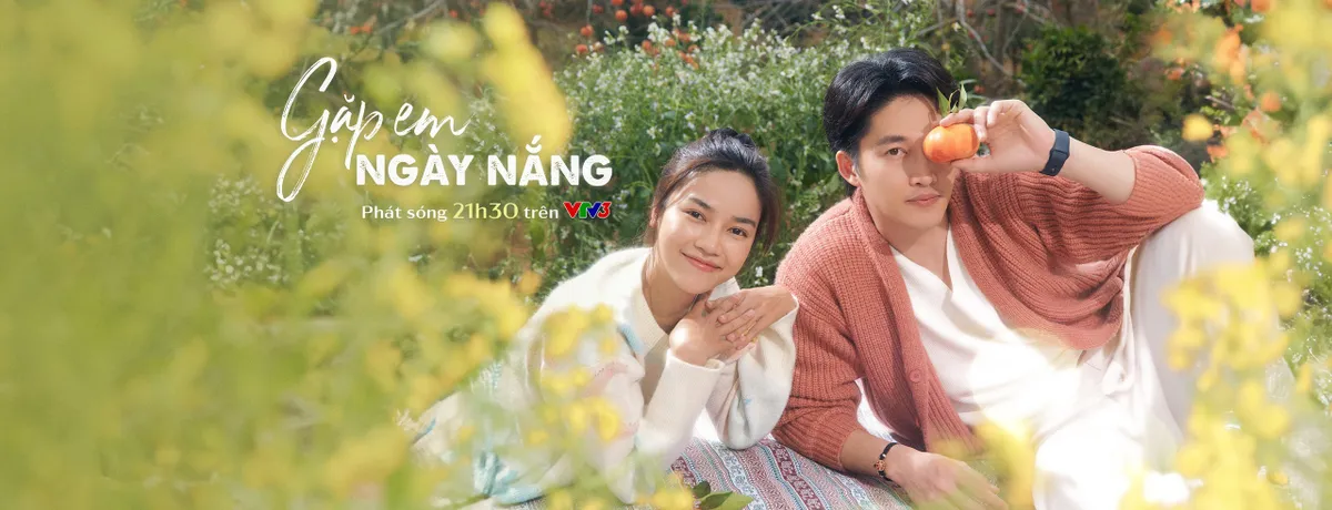 Gặp em ngày nắng nối sóng ngay sau phim của Hoàng Thùy Linh - Ảnh 2.