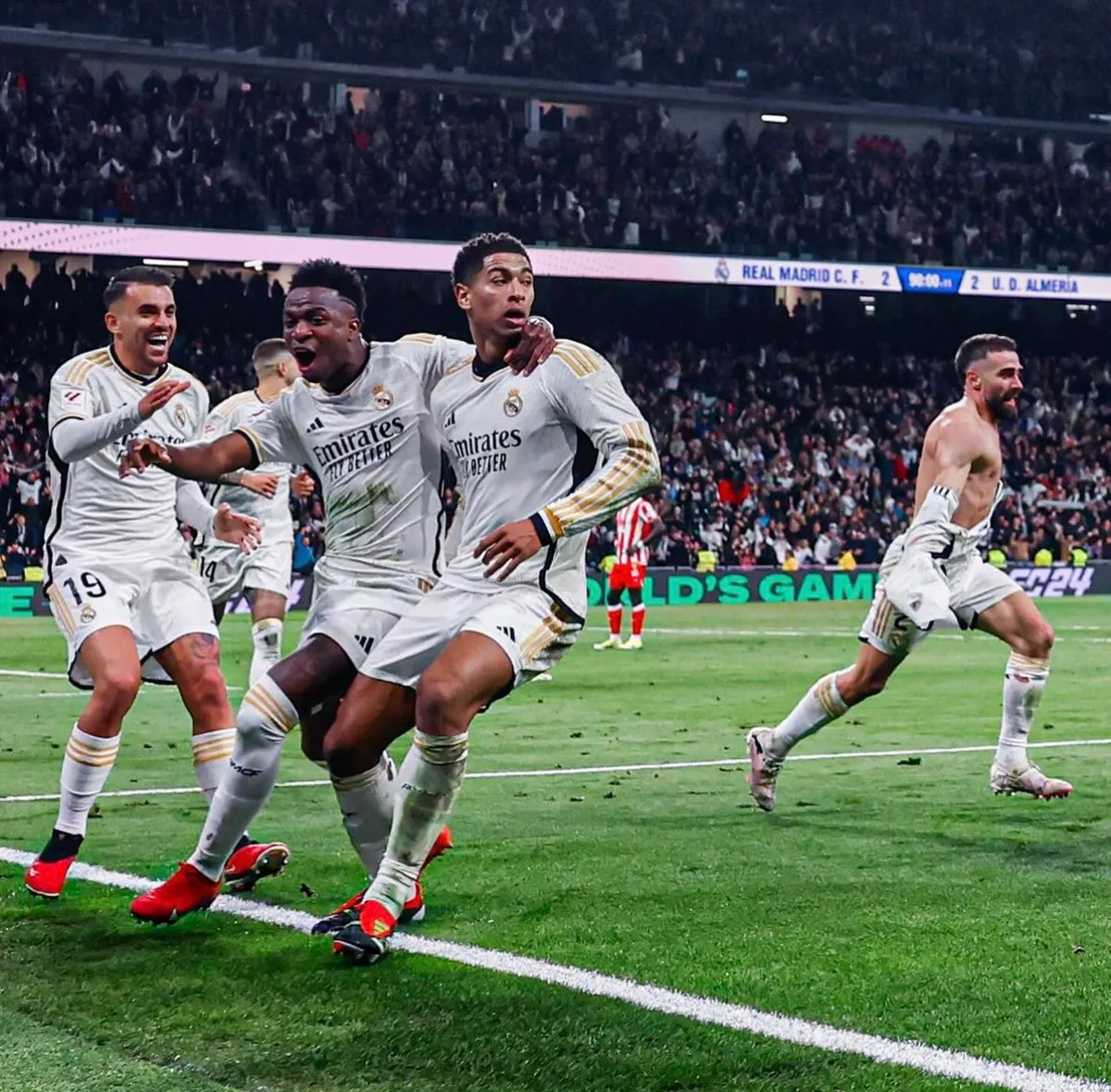 Vòng 21 La Liga | Real Madrid và Barcelona chật vật giành 3 điểm - Ảnh 1. Vòng 21 La Liga | Real Madrid và Barcelona chật vật giành 3 điểm - Ảnh 1.