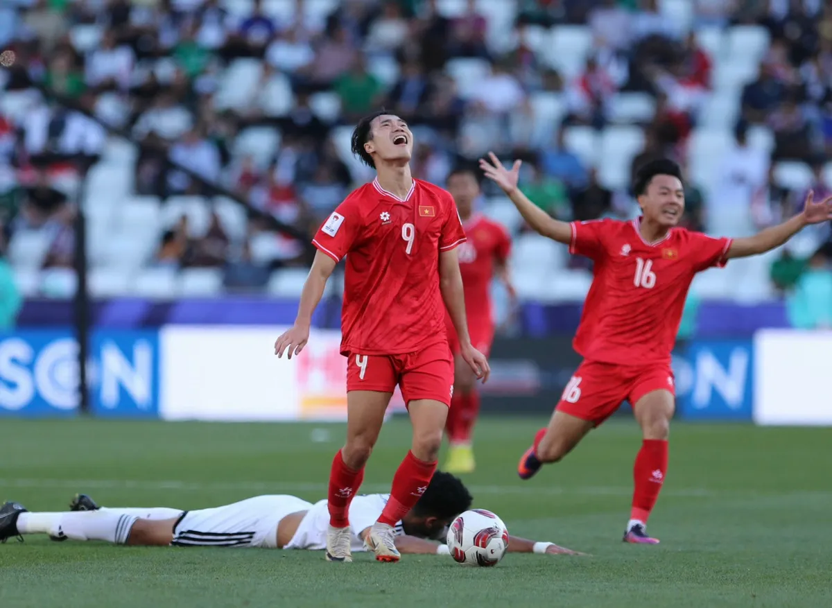 ĐT Iraq 3 – 2 ĐT Việt Nam: Phút bù giờ nghiệt ngã - Ảnh 1. ĐT Iraq 3 – 2 ĐT Việt Nam: Phút bù giờ nghiệt ngã - Ảnh 1.