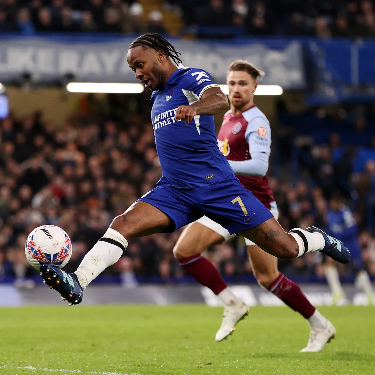 Vòng 4 FA Cup: Man City thắng nhọc nhằn, Chelsea bị Aston Villa cầm hòa - Ảnh 2. Vòng 4 FA Cup: Man City thắng nhọc nhằn, Chelsea bị Aston Villa cầm hòa - Ảnh 2.